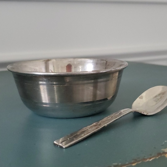 Vintage sugar bowl and spoon - Picture 2 of 4